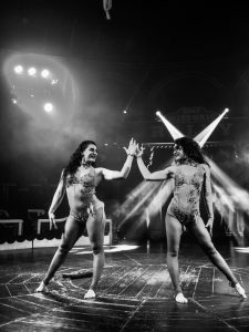 Ver a las Hermanas Raluy en directo: una experiencia de circo clásico familiar